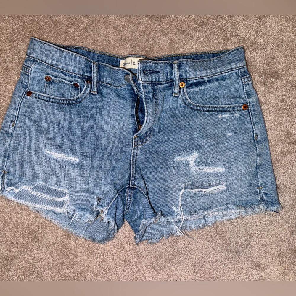 GAP women’s Best girlfriend jean shorts